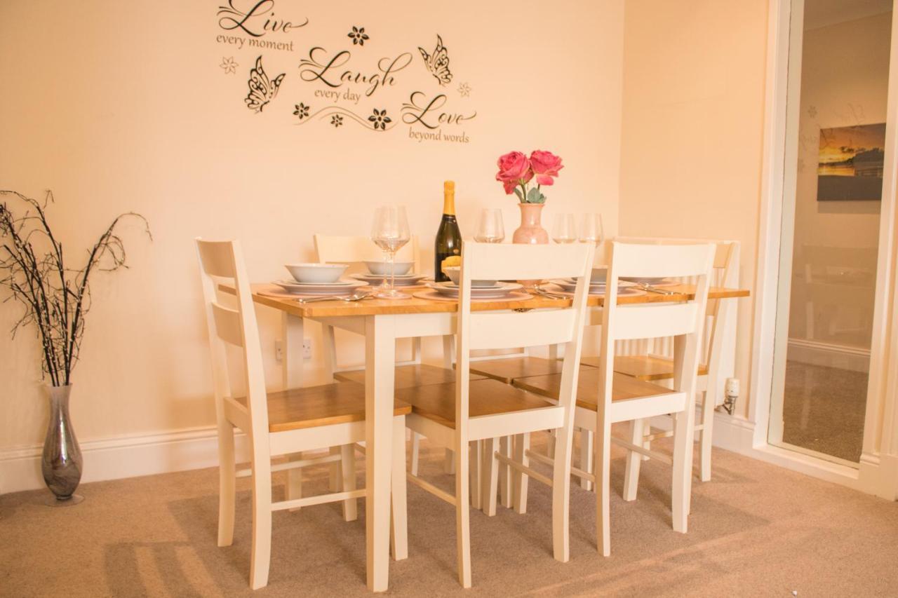 Stunning 3 Double Bedroom Apartment - *Town Centre / Near Beach* Berwick Upon Tweed Ngoại thất bức ảnh